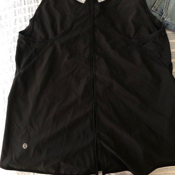 LuluLemon tank top - Picture 4 of 4